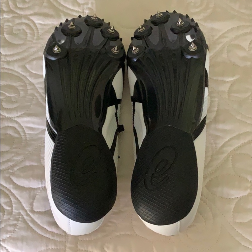 Asics Unisex Track Spikes (Never Worn) - Picture 2 of 3